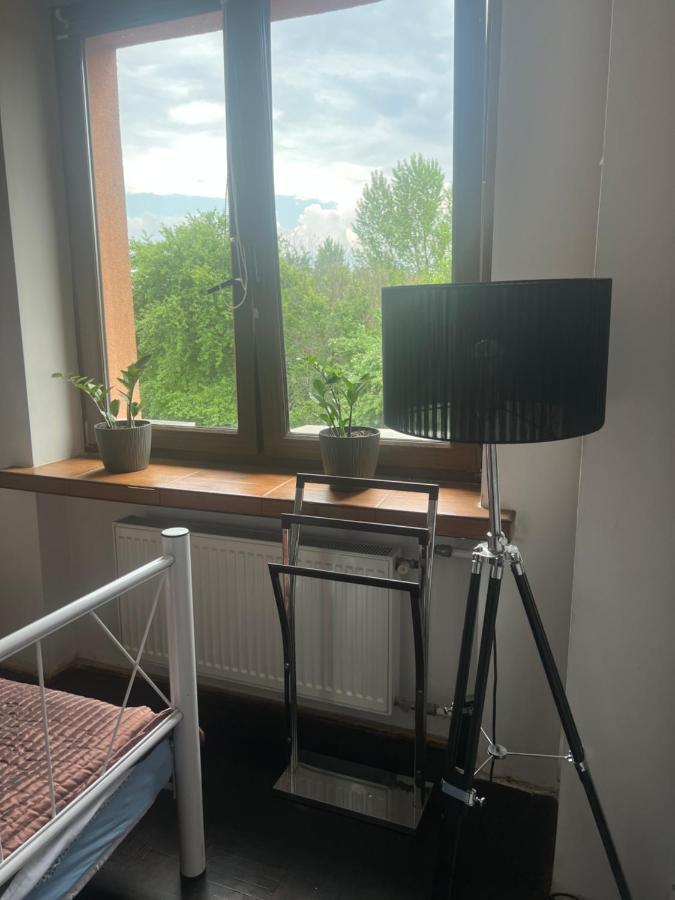 Ferienwohnung Samodzielny Pokoj W Wygodnym Domu Z Parkingiem Piaseczno  Exterior foto
